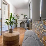 Carvalhos House * Sintra