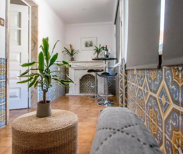 Carvalhos House * Σίντρα